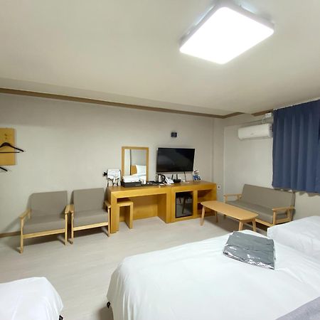 Suanbo Hot Spring Healing Hotel Cshungdzsu Kültér fotó