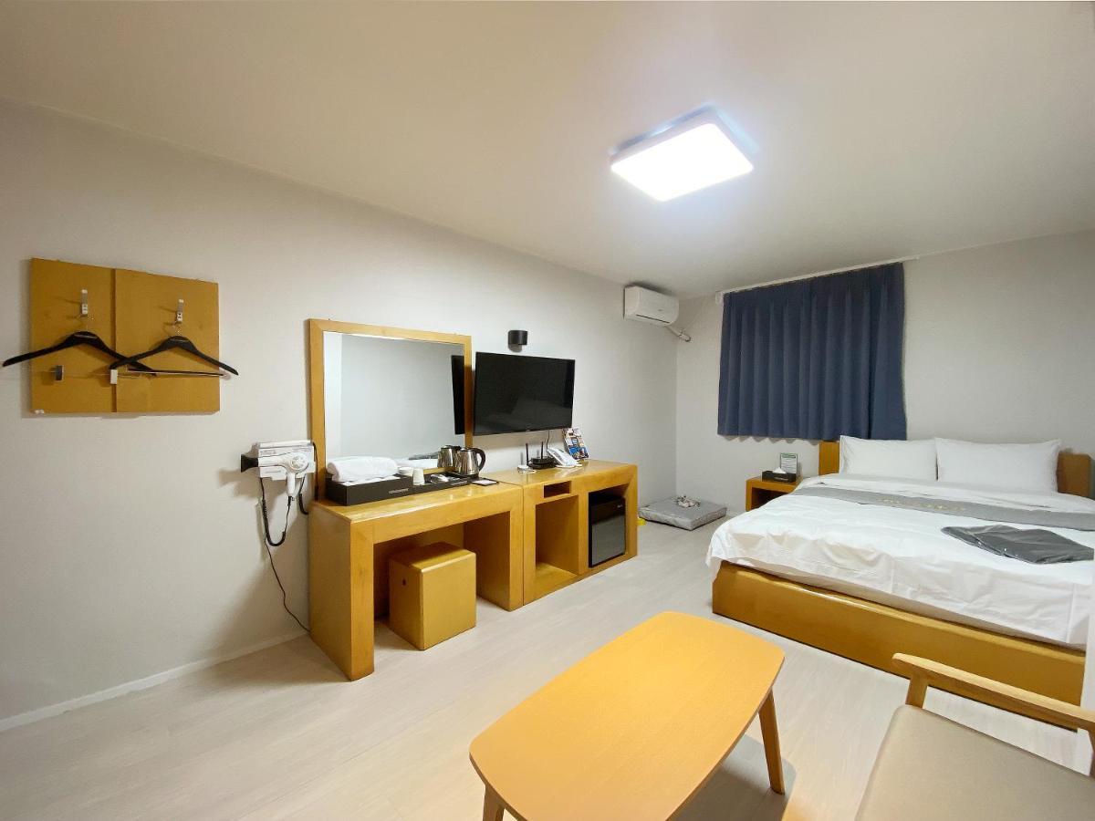 Suanbo Hot Spring Healing Hotel Cshungdzsu Kültér fotó